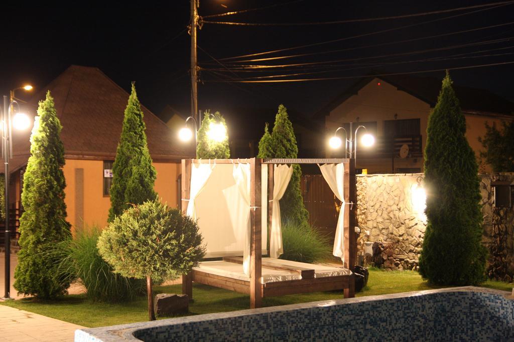 Rixo'S Guesthouse Cîrcea Exterior foto